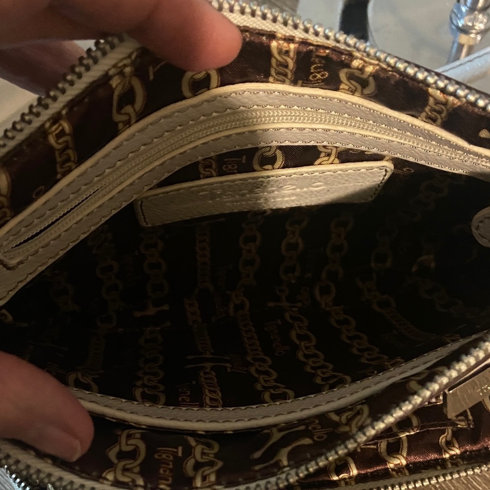 Tignanello Cream Pebble Leather Crossbody Bag with Contrast Stitching - Picture 5 of 6